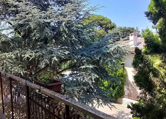 Angela カントリーハウス Quasani